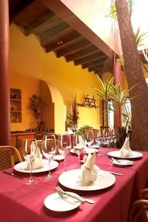 Salinas Hotel